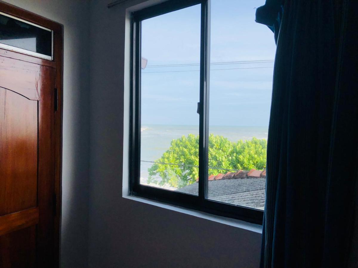 Surfers Paradise Weligama Exterior photo